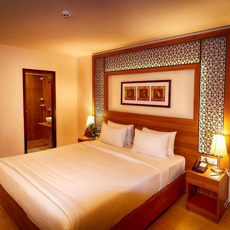 Incredible One Hotel Secunderabad Exterior photo